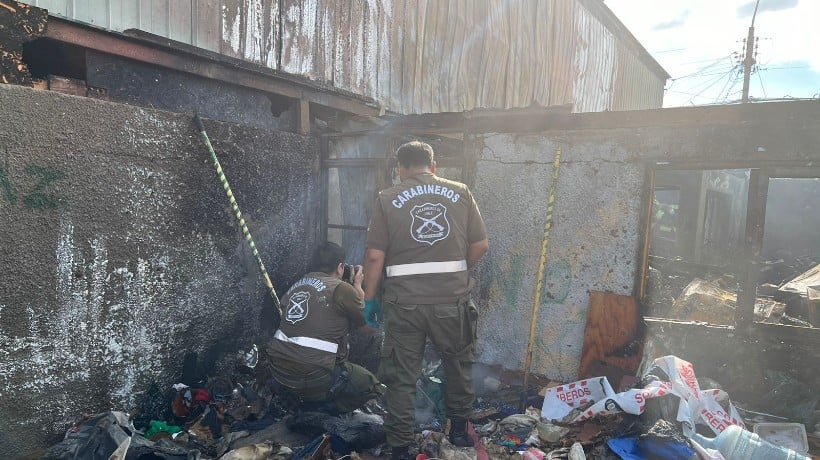  Incendio en vivienda deja una víctima mortal en Mejillones
