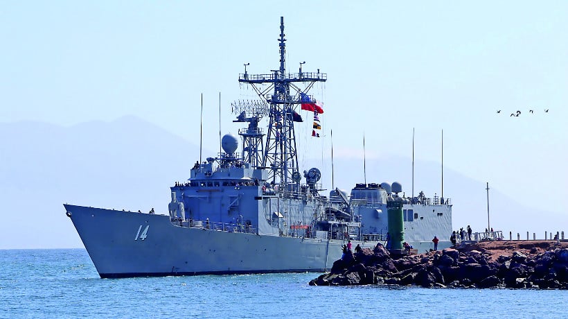  Fragata Almirante Latorre arriba a Antofagasta para celebrar las Glorias Navales