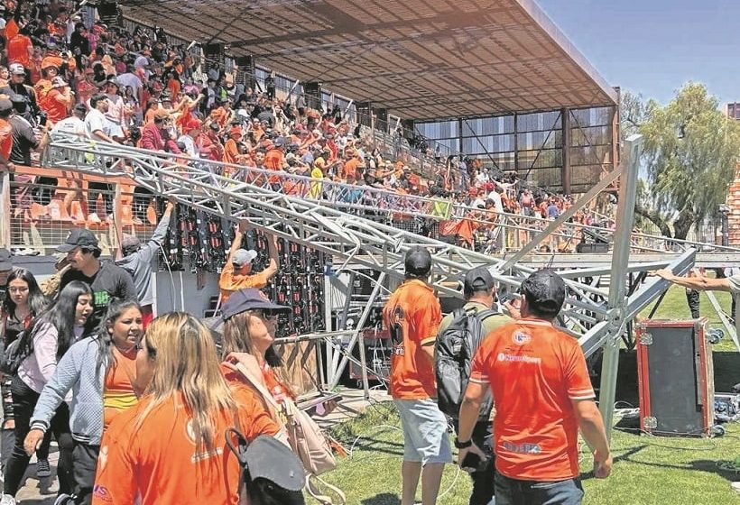  Imputan cargos a funcionarios municipales por accidente en estadio de Calama que dejó a una joven parapléjica y a otros tres lesionados