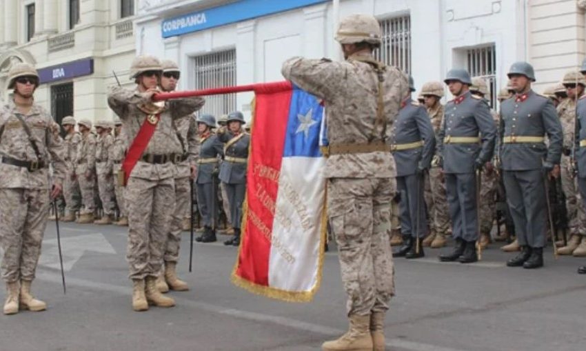  Corte de tránsito en el centro de Antofagasta por juramento a la bandera