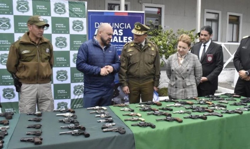  Subsecretario de Prevención del Delito encabeza operativo en Antofagasta para detener el tráfico de armas ilegales