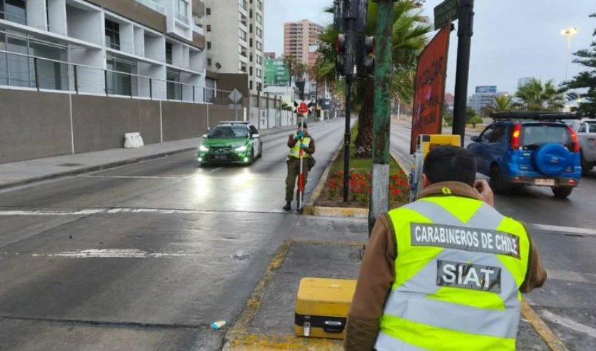  Trágico accidente en Antofagasta: Colisión entre auto y motocicleta deja una víctima fatal