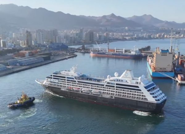  El Puerto de Antofagasta da la bienvenida al segundo crucero de la temporada 2024-2025